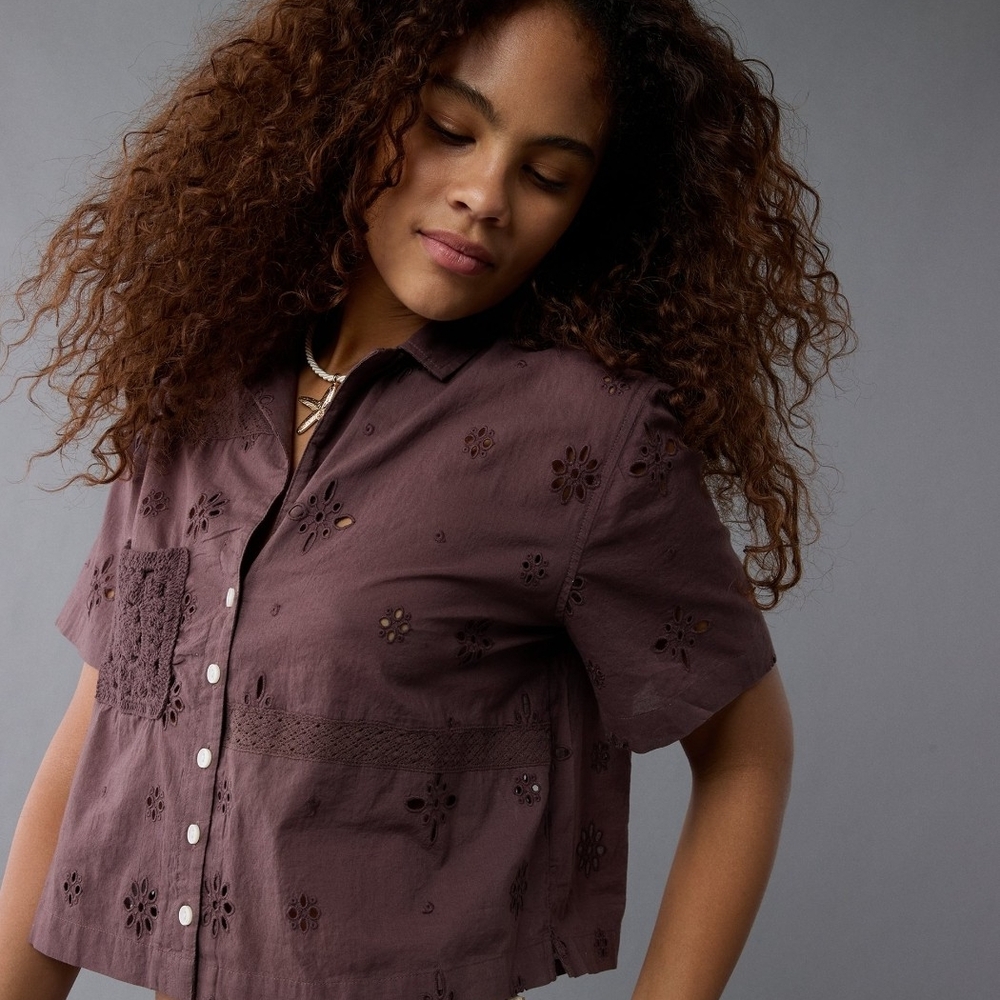 American Eagle Outfitters Red Crop Button Down Shirt